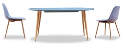 Раскладной стол на деревянном каркасе. В комплекте со стульями. 