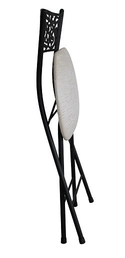 Складной стул на металлокаркасе с ажурной спинкой. Цвет:черный/бежевый.