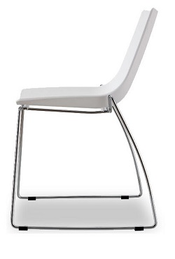 Дизайнерский стул на металлокаркасе. Цвет белый. 