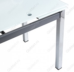 Прямоугольный стол из стекла на металлических опорах. Цвет белый.