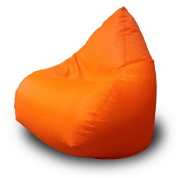 Бескаркасное кресло в форме капли. Цвет оранжевый.