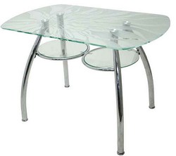 Стеклянный обеденный стол для кухни. Размеры д*ш*в: 1100*700*750 мм.
 