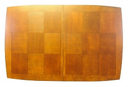 Стол беденный раскладной. Размер в собраном состоянии 1725 х 1120 мм. Цвет: вишня. Материал: дерево