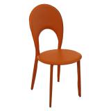 Металлический обеденный стул. Цвет оранжевый.