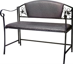 Кованый диван из металлического профильного каркаса с элементами холодной ковки, мягким сиденьем.
