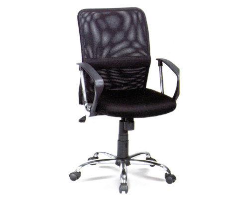 Кресло офисное. Сидение и спинка выполнены из ткани-сеточки. Цвет черный. Ножки металлические. 