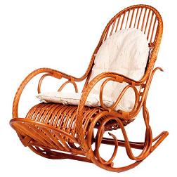 Кресло-качалка из лозы с подушкой. Цвет - мёд.