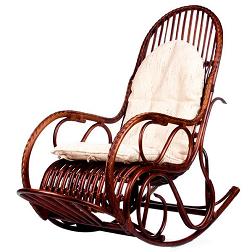 Кресло-качалка из лозы с подушкой. Цвет - коньяк.