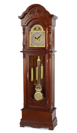 Часы механические напольные. Корпус из твёрдого дерева. Цвет - классический орех . Размеры: 213х61х31 см.

