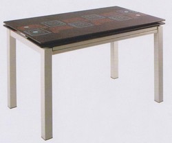 Стеклянный обеденный стол. Размер:100*(60-100)*78 см. Цвет: коричневый.