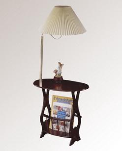 Столик журнальный деревянный, со встроенным 
светильником. Цвет: орех