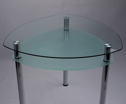 Небольшой стеклянный стол для кухни CR-0144
