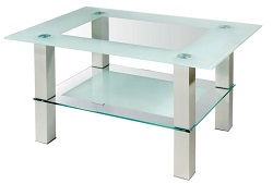 Прозрачный стол из стекла на металлическом каркасе.