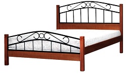 Кровать двуспиночная из массива сосны с металлической ковкой. 