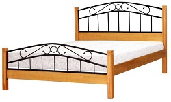 Кровать двуспиночная из массива сосны с металлической ковкой. 
