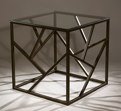 Дизайнерский столик из стекла и металла. Цвет золотисто-коричневый. 