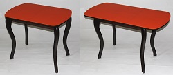 Раздвижной полуовальный стол со стеклом на деревянных ногах. Цвет красный.