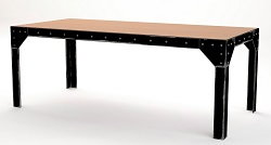 Письменный стол из металла и дерева. Цвет: темно-коричневый.