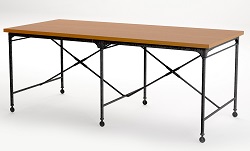 Большой обеденный стол на металлическом каркасе и колесиках. Цвет: темно-коричневый.