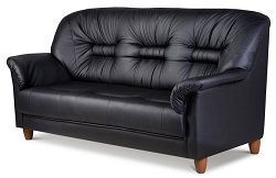 Трехместный диван из кожзама на деревянных ножках. Цвет черный.