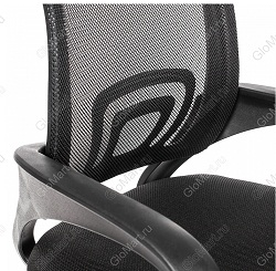 Компьютерное кресло на пластиковом каркасе. Цвета: коричневое, черное, серое. Высота сиденья регулируется
