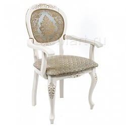 Кресло деревянное с обивкой из ткани с рисунком