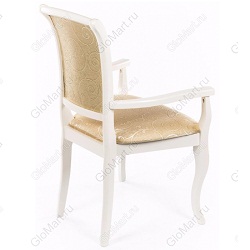 Кресло с обивкой из золотистой ткани. Каркас молочного изготовлен из массива гевеи