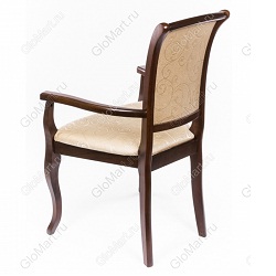 Кресло с обивкой из золотистой ткани. Каркас коричневого цвета изготовлен из массива гевеи