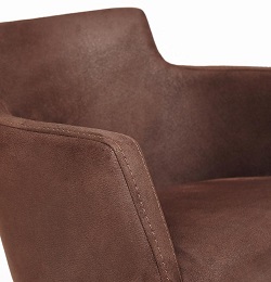 Кресло из нубука. Цвет коричневый.