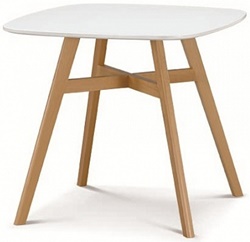 Квадратный столик из дерева в современном стиле с белой столешницей. 