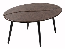 Журнальный столик в форме кофейного зерна. Цвет коричневый.