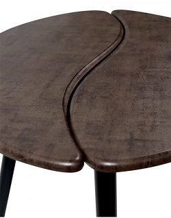 Журнальный столик в форме кофейного зерна. Цвет коричневый. Столешница вид сверху.