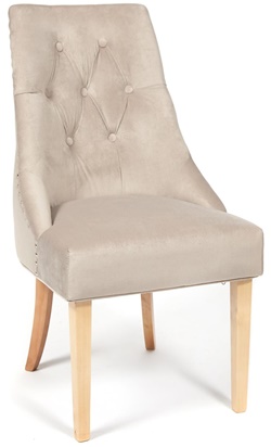 Кресло в классическом стиле с мягким сиденьем на деревянном каркасе в бежевом цвете