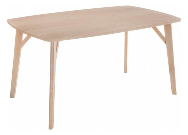 Обеденный стол из дерева. Цвет натуральный.