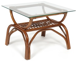 Прямоугольный столик из натурального ротанга в коричневом цвете со стеклянной столешницей
