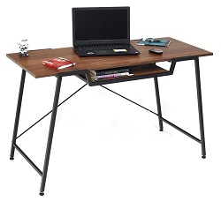Столик для компьютера или ноутбука на металлическом каркасе. Цвет орех.