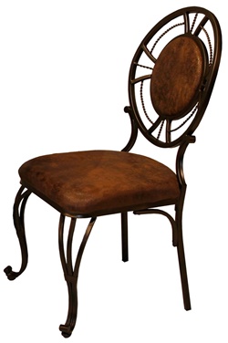 Кованный стул, сиденье экокожа коричневого цвета, ножки металл черного цвета