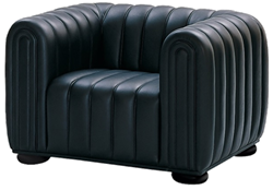 Ультрасовременное кресло с мягким сиденьем и подлокотниками