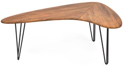 Треугольный журнальный столик из МДФ и металла, цвет дуб американский, ножки черные