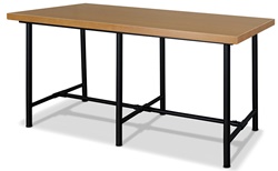 Большой обеденный стол на шести опорах из металла
