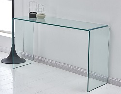 Консольный столик из стекла.