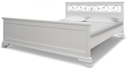Деревянная кровать с кованным декором SH-74021