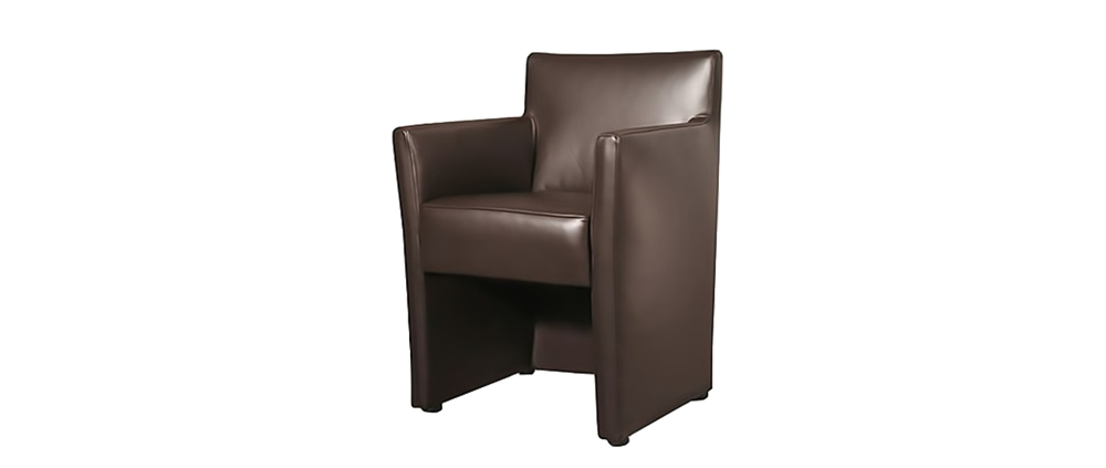 Мягкое кресло с подлокотниками
