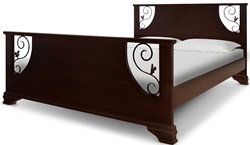 Деревянная кровать с кованным декором SH-74183