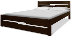 Деревянная кровать из массива сосны в современном стиле