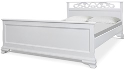 Деревянная кровать с резным декором SH-74191