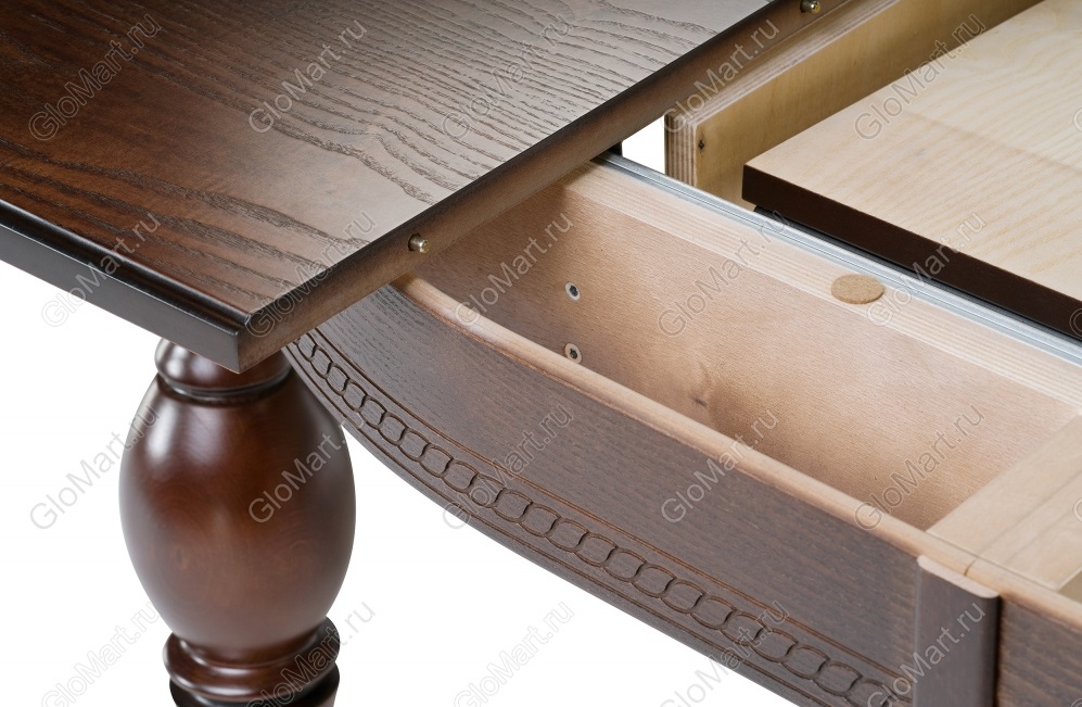 Раздвижной деревянный стол. Цвет темный орех.