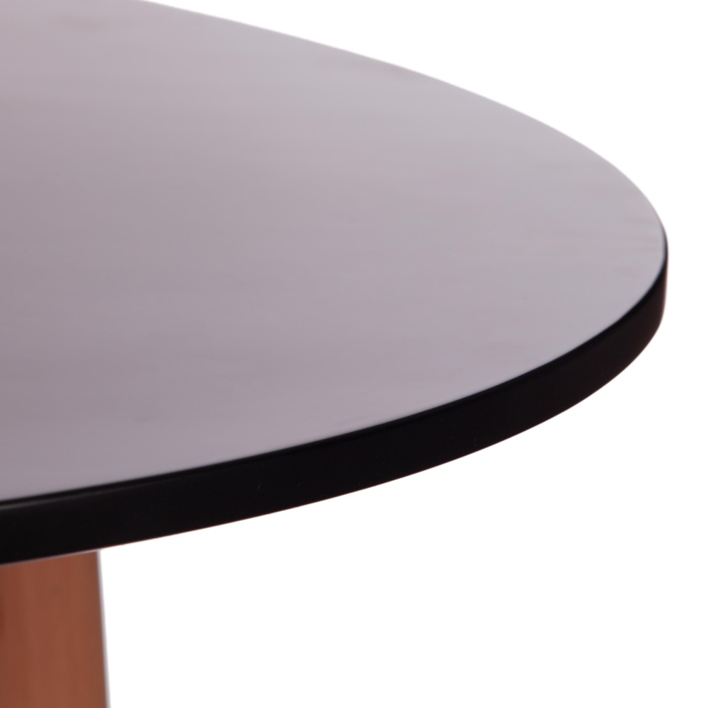 Круглый стол в стиле модерн. Столешница из МДФ черного цвета, выдержит воздействие жидкостей и тепла