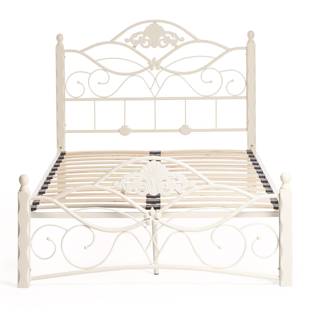 Кровать из дерева и металла, белого цвета