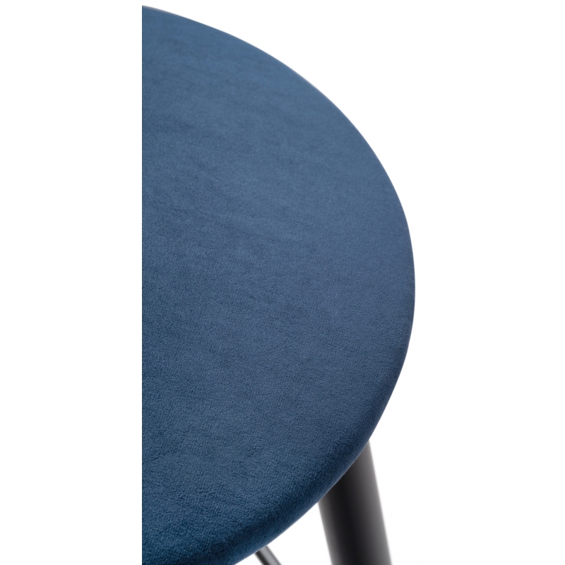 Увеличенный фрагмент сиденья полубарного табурета. Сиденье из велюра. Цвет темно-синий.